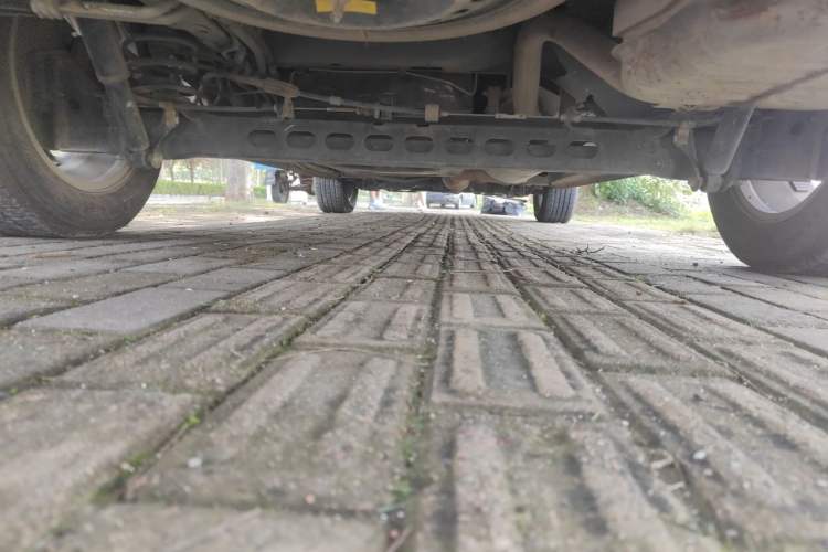Used Buick GL8 2014 2.4L Classic Edition Chassis Rear