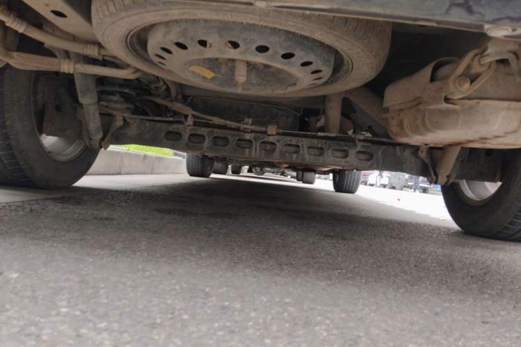 Used Buick GL8 2014 2.4L Comfort Edition Chassis Rear
