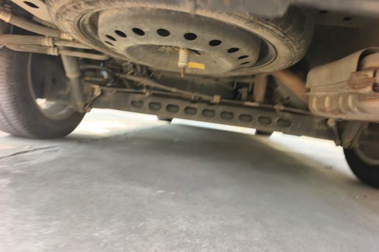 Used Buick GL8 2014 2.4L Classic Edition Chassis Rear