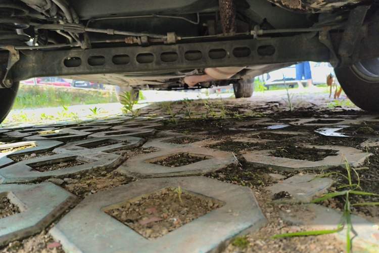 Used Buick GL8 2014 2.4L Classic Edition Chassis Rear