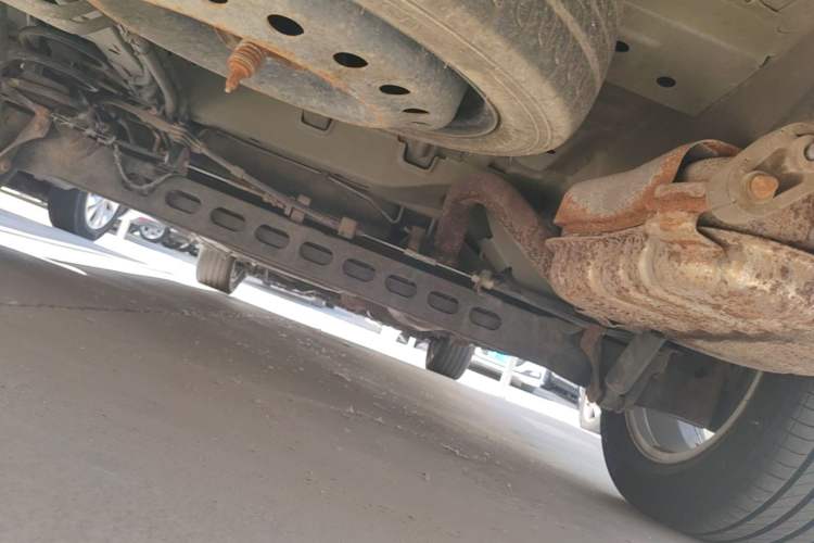 Used Buick GL8 2014 2.4L Executive Edition Chassis Rear