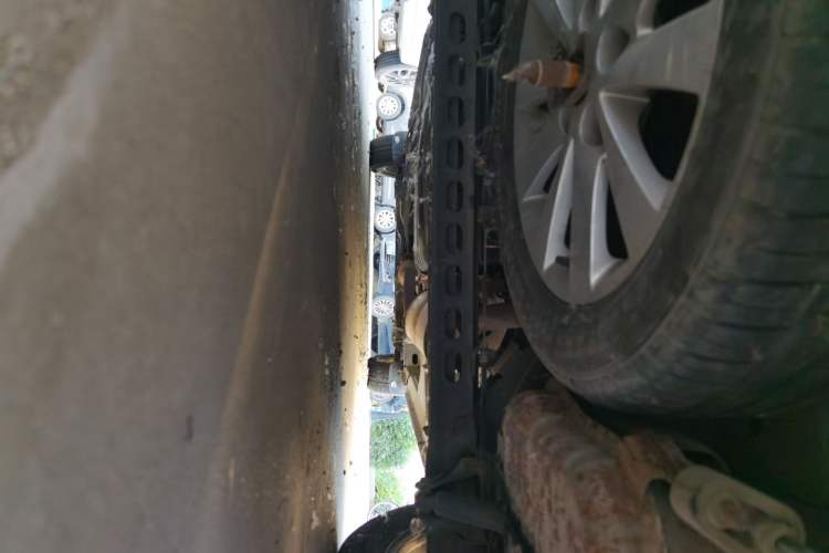 Used Buick GL8 2014 2.4L Classic Edition Chassis Rear
