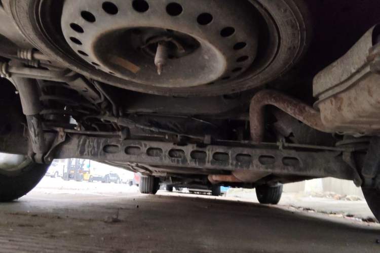 Used Buick GL8 2014 2.4L Classic Edition Chassis Rear