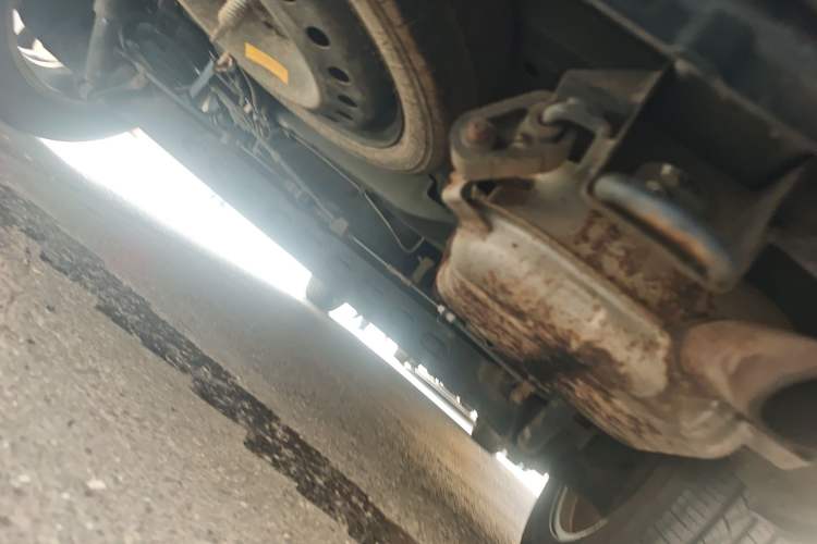 Used Buick GL8 2014 2.4L Comfort Edition Chassis Rear
