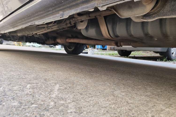 Used Buick GL8 2014 2.4L Executive Edition Chassis Rear Left