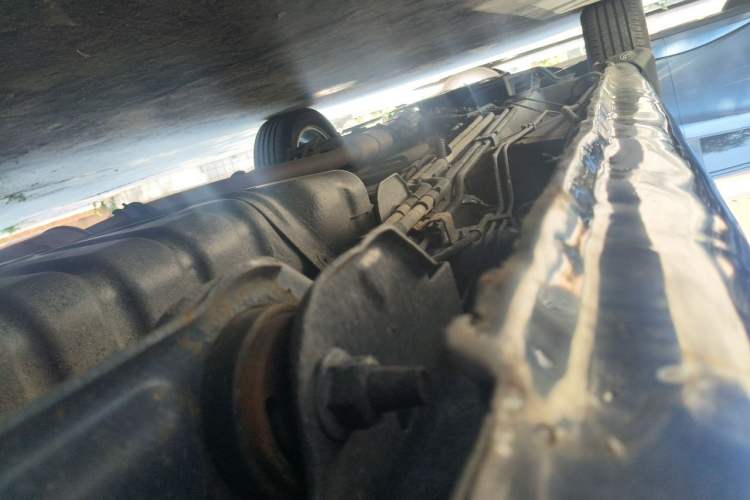 Used Buick GL8 2014 2.4L Comfort Edition Chassis Rear Left
