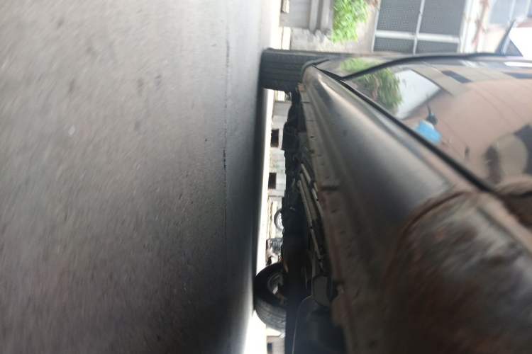 Used Buick GL8 2014 2.4L Comfort Edition Chassis Rear Left