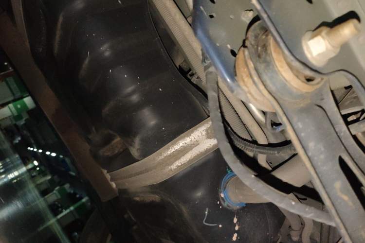 Used Buick GL8 2014 2.4L Classic Edition Chassis Rear Left