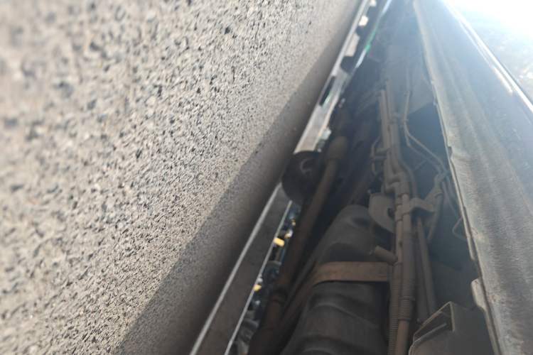 Used Buick GL8 2014 2.4L Classic Edition Chassis Rear Left