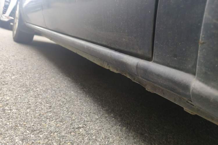 Used Buick GL8 2014 2.4L Classic Edition Chassis Rear Left