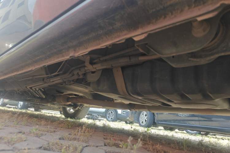 Used Buick GL8 2014 2.4L Classic Edition Chassis Rear Left