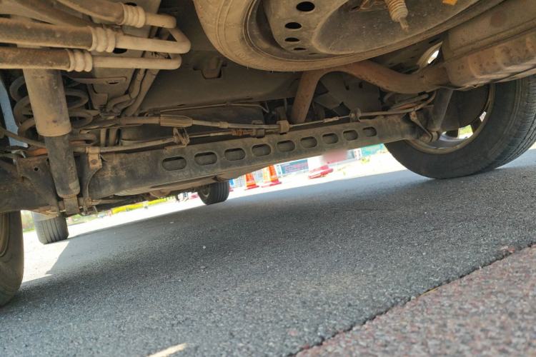 Used Buick GL8 2014 2.4L Classic Edition Chassis Rear Left