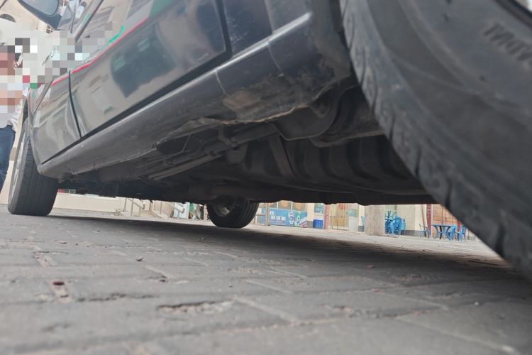 Used Buick GL8 2014 2.4L Classic Edition Chassis Rear Left