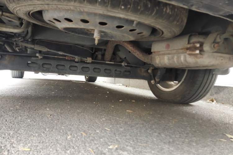 Used Buick GL8 2014 2.4L Classic Edition Chassis Rear