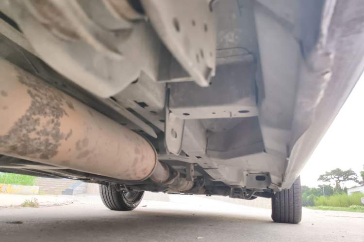 Used Buick GL8 2014 2.4L Classic Edition Chassis Rear Right