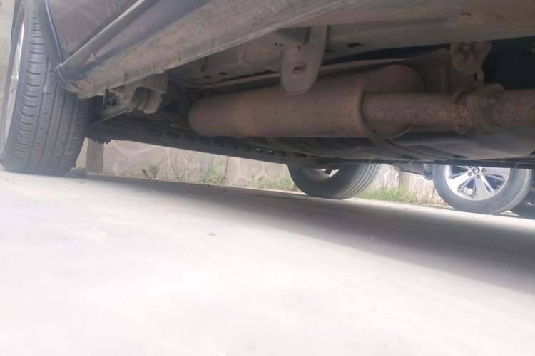 Used Buick GL8 2014 2.4L Classic Edition Chassis Rear Right