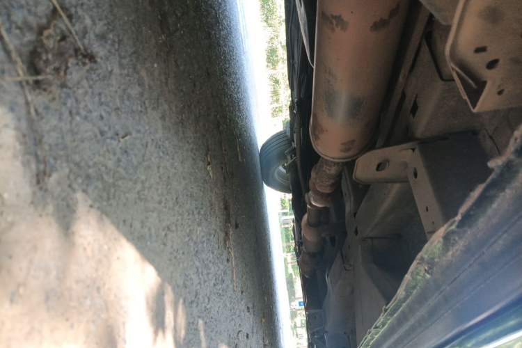 Used Buick GL8 2014 2.4L Classic Edition Chassis Rear Right