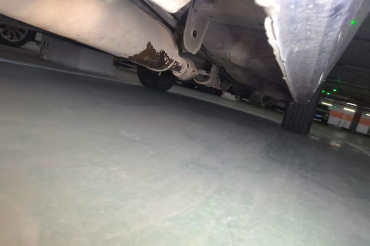 Used Buick GL8 2014 2.4L Classic Edition Chassis Rear Right