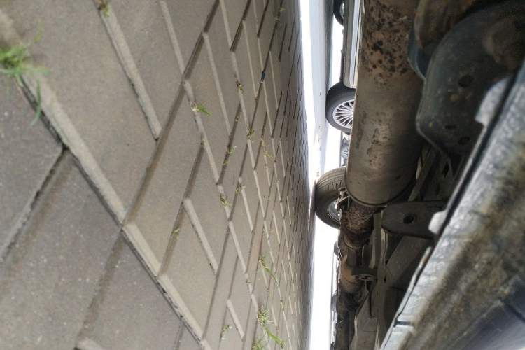 Used Buick GL8 2014 2.4L Classic Edition Chassis Rear Right