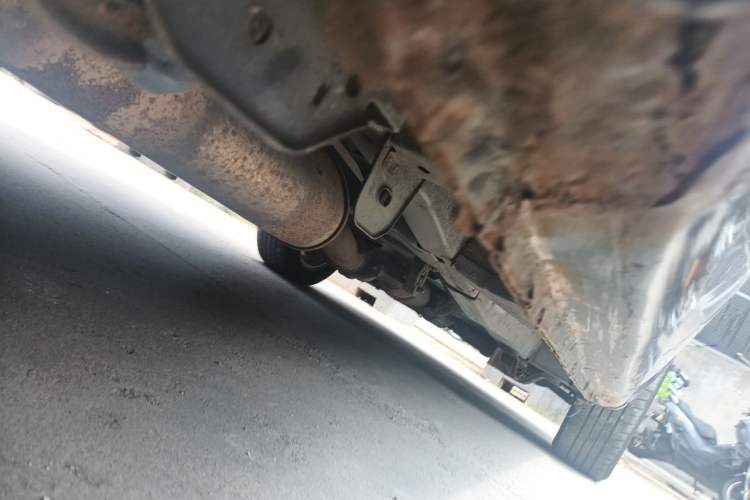 Used Buick GL8 2014 2.4L Comfort Edition Chassis Rear Right