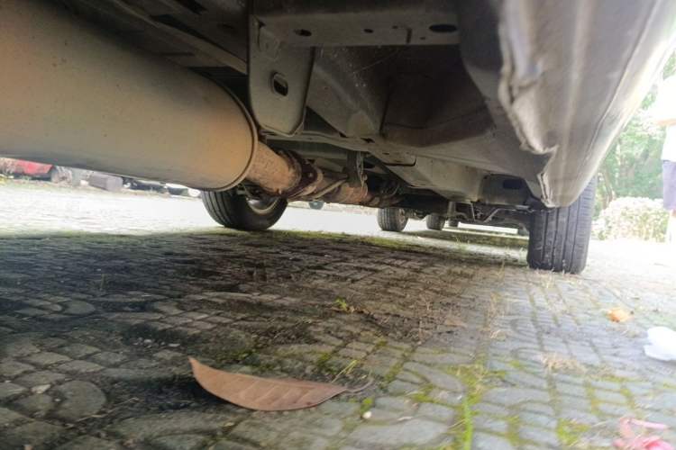 Used Buick GL8 2014 2.4L Classic Edition Chassis Rear Right