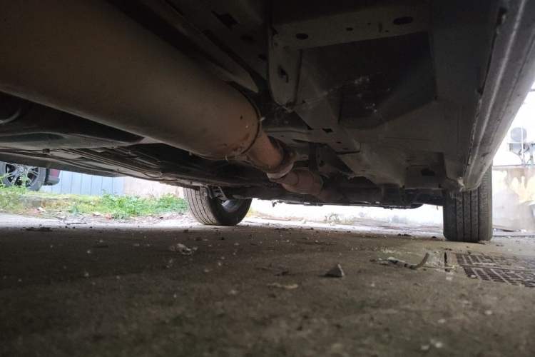 Used Buick GL8 2014 2.4L Classic Edition Chassis Rear Right