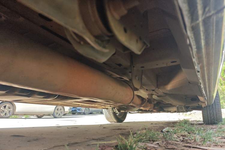 Used Buick GL8 2014 2.4L Classic Edition Chassis Rear Right