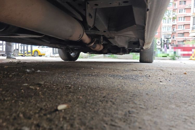 Used Buick GL8 2014 2.4L Comfort Edition Chassis Rear Right