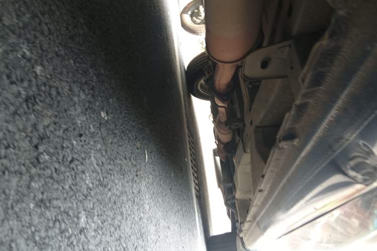 Used Buick GL8 2014 2.4L Comfort Edition Chassis Rear Right