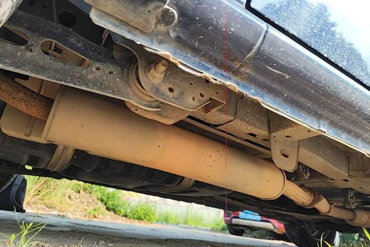 Used Buick GL8 2014 2.4L Classic Edition Chassis Rear Right