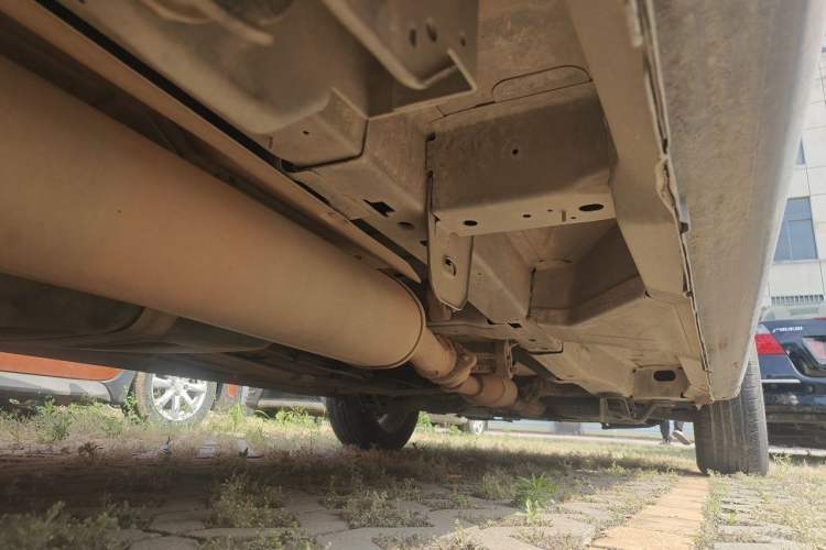Used Buick GL8 2014 2.4L Classic Edition Chassis Rear Right