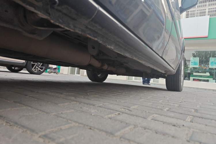 Used Buick GL8 2014 2.4L Classic Edition Chassis Rear Right