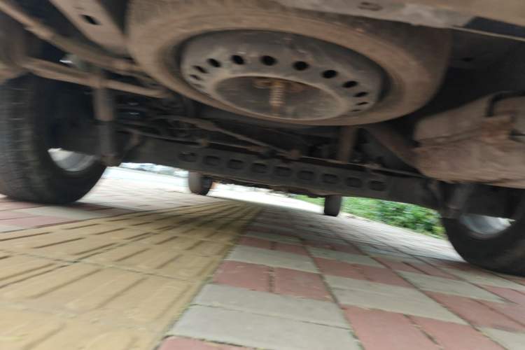 Used Buick GL8 2014 2.4L Comfort Edition Chassis Rear