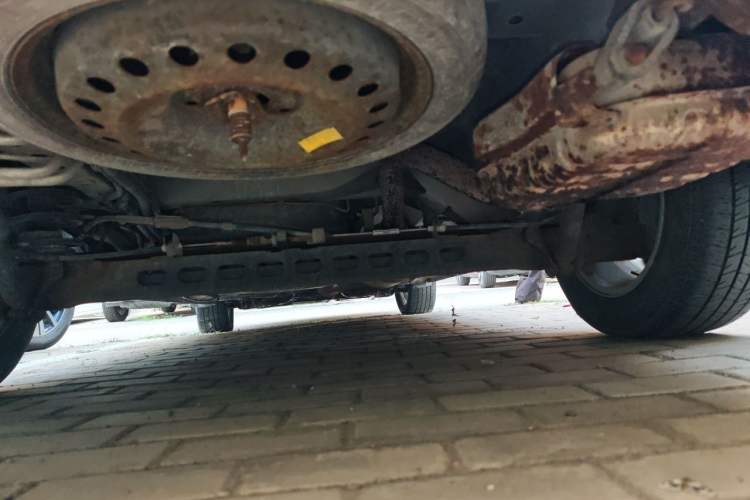 Used Buick GL8 2014 2.4L Classic Edition Chassis Rear