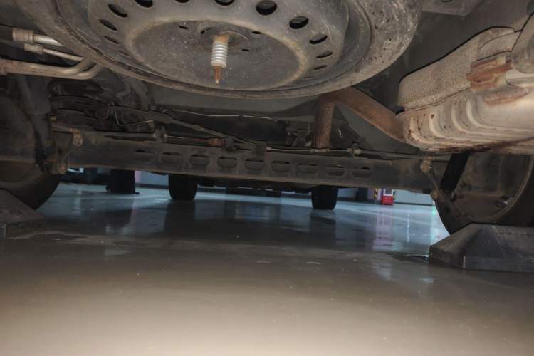 Used Buick GL8 2014 2.4L Executive Edition Chassis Rear