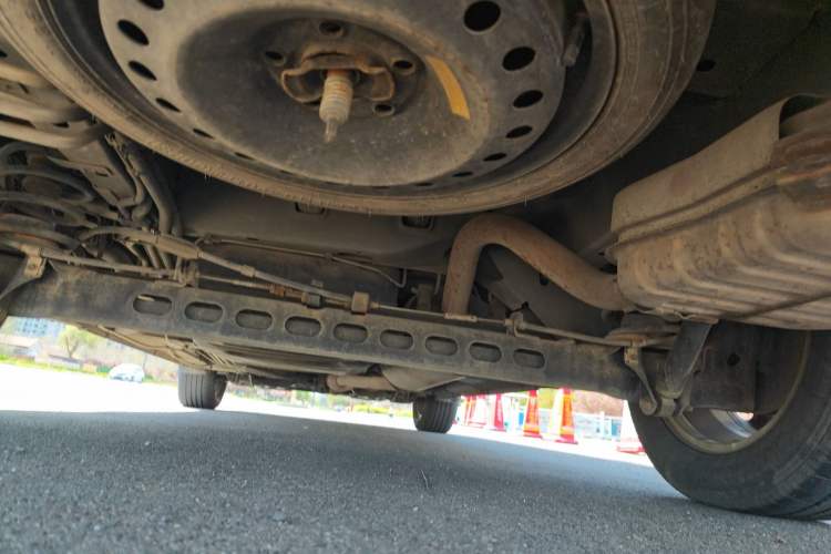 Used Buick GL8 2014 2.4L Classic Edition Chassis Rear