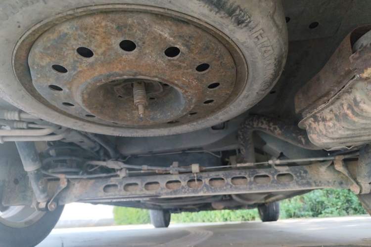 Used Buick GL8 2014 2.4L Classic Edition Chassis Rear