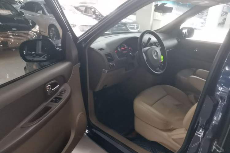 Used Buick GL8 2014 2.4L Classic Edition Driver Seat