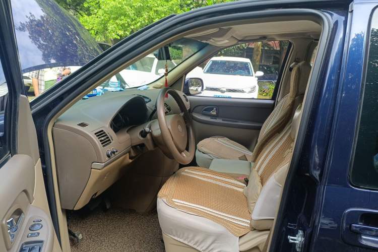 Used Buick GL8 2014 2.4L Classic Edition Driver Seat