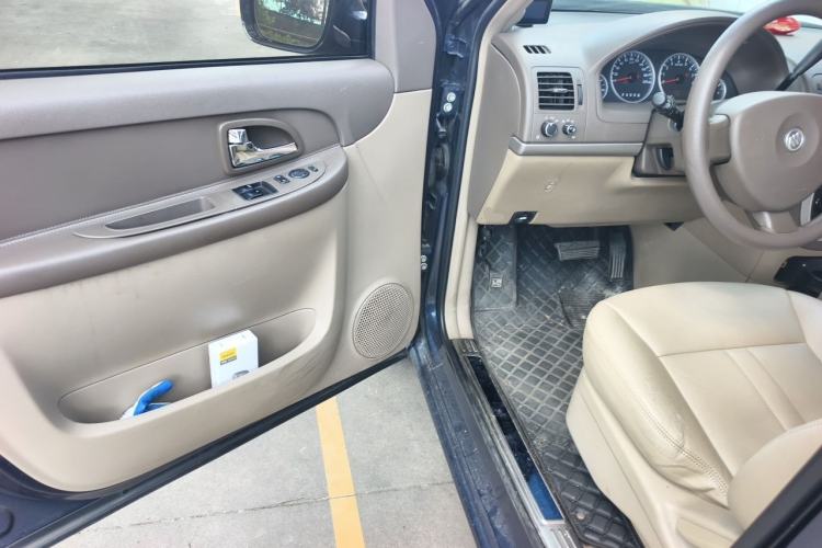 Used Buick GL8 2014 2.4L Classic Edition Driver Seat
