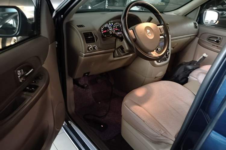Used Buick GL8 2014 2.4L Classic Edition Driver Seat