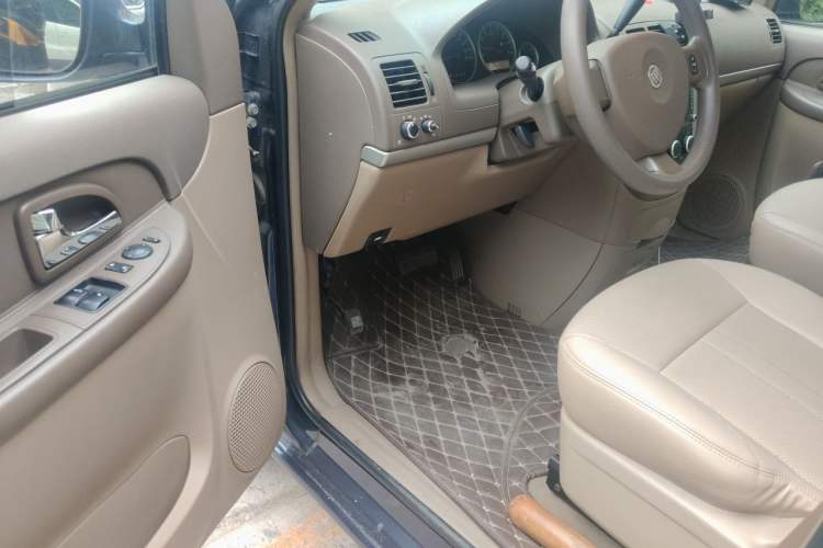 Used Buick GL8 2014 2.4L Classic Edition Driver Seat