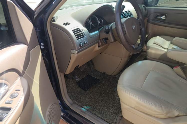 Used Buick GL8 2014 2.4L Classic Edition Driver Seat