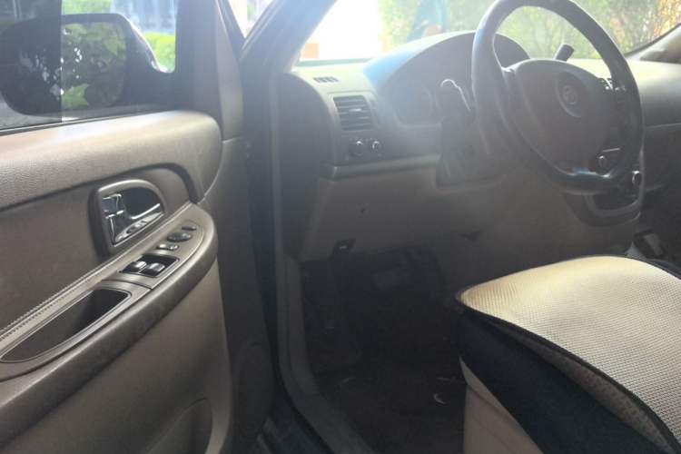 Used Buick GL8 2014 2.4L Classic Edition Driver Seat