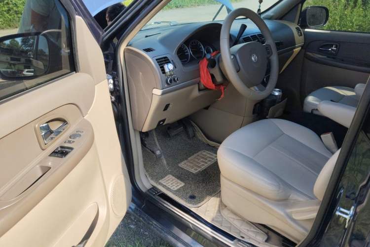 Used Buick GL8 2014 2.4L Classic Edition Driver Seat