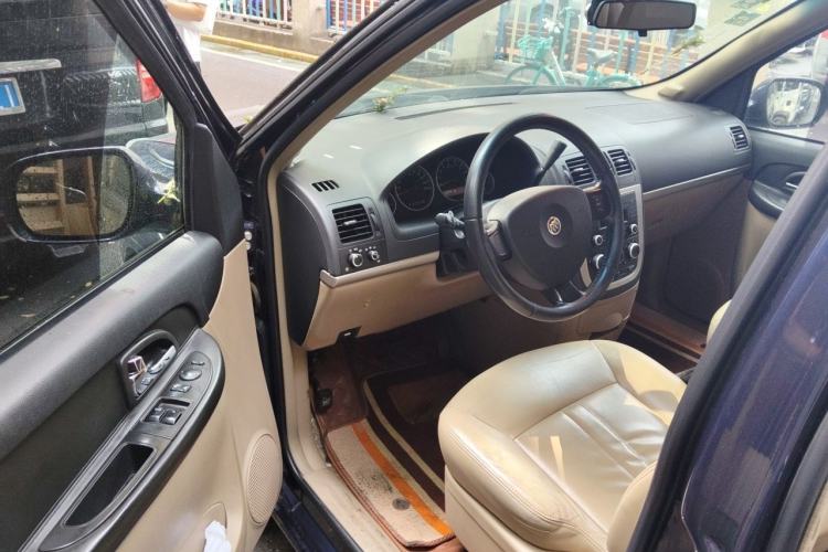 Used Buick GL8 2014 2.4L Executive Edition Driver Seat