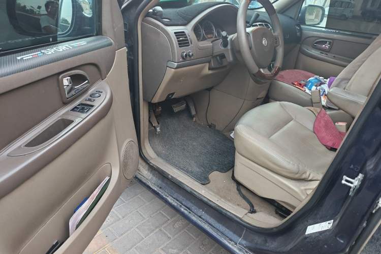 Used Buick GL8 2014 2.4L Classic Edition Driver Seat