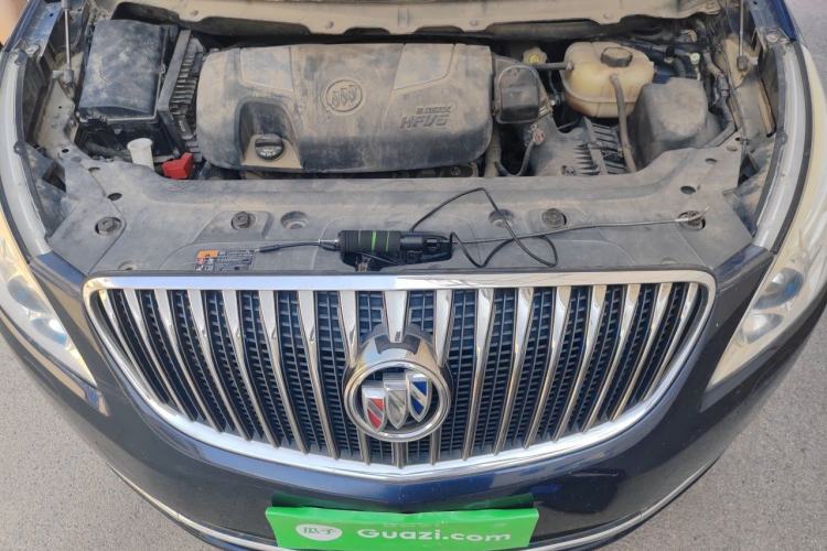Used Buick GL8 2014 3.0L XT Luxury Business Flagship Edition Engine Bay