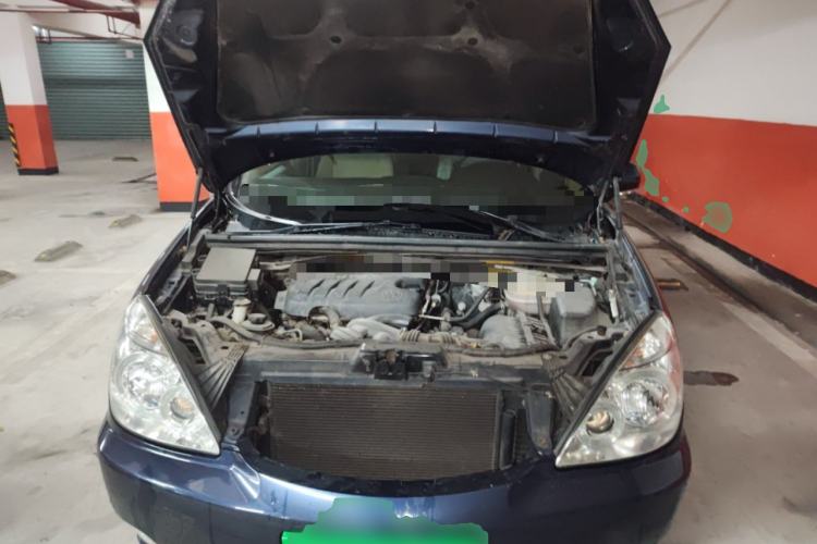 Used Buick GL8 2014 2.4L Comfort Edition Engine Bay