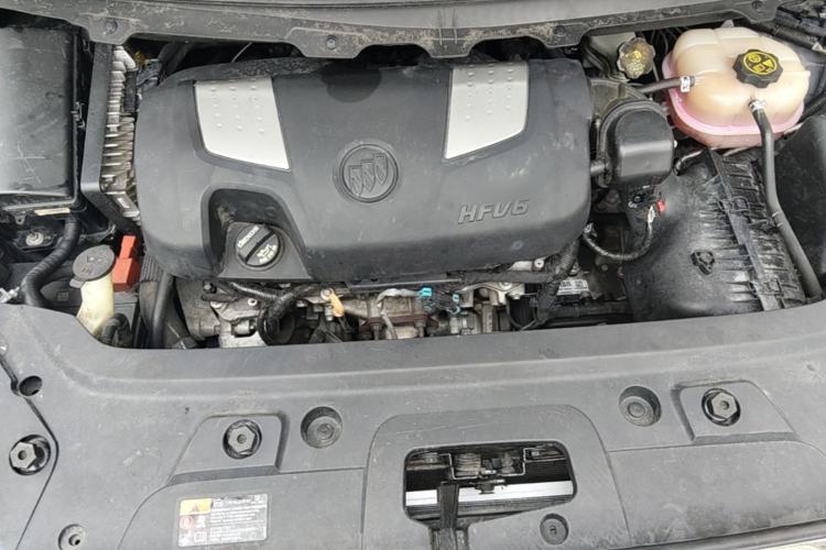 Used Buick GL8 2014 3.0L GT Luxury Business Haoya Edition Engine Bay